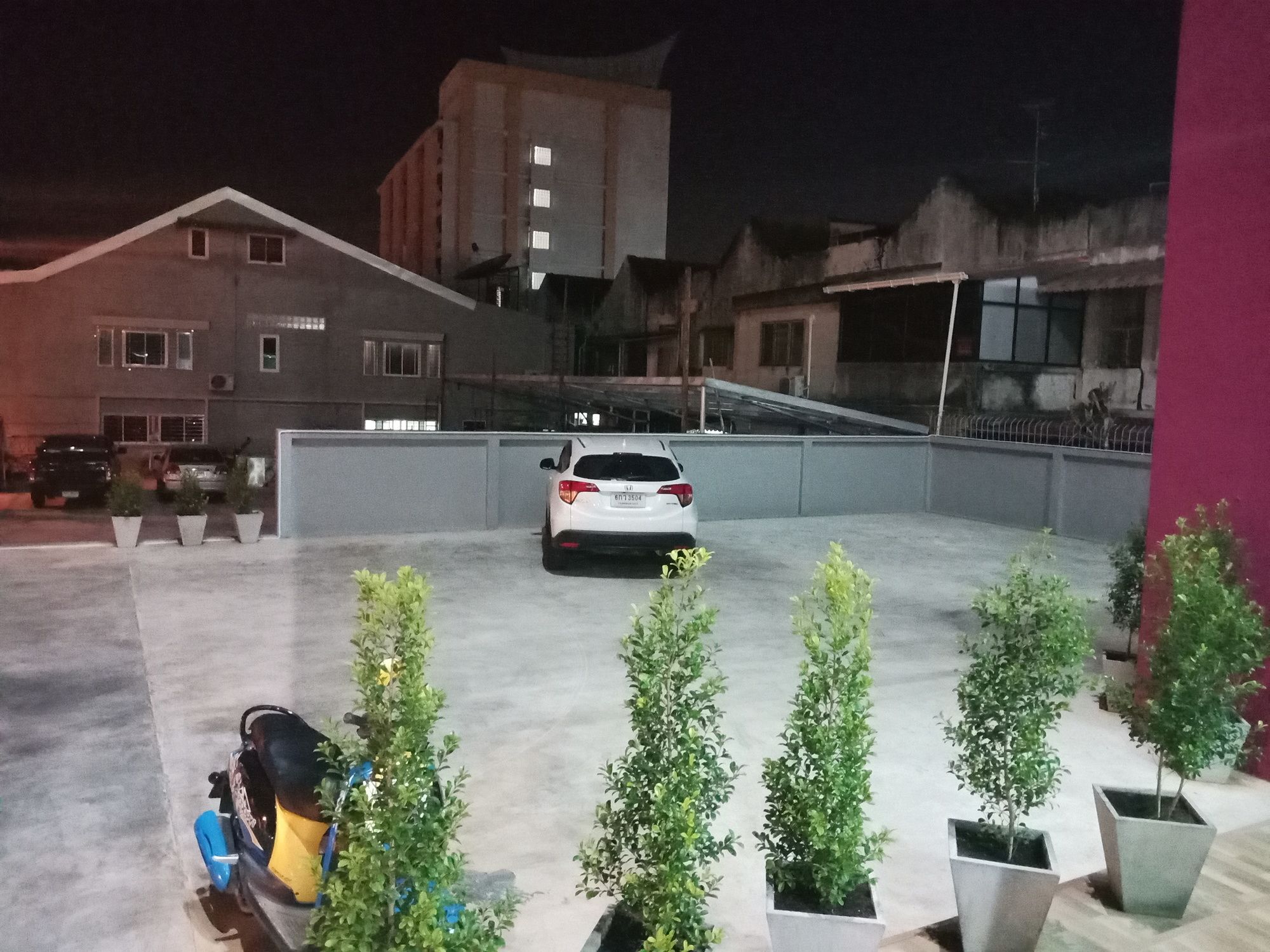 Blue Orchids Hotel Hat Yai Buitenkant foto